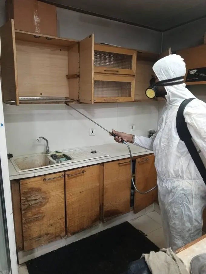 Noor Pest Control team carrying out professional pest control treatment in Karachi